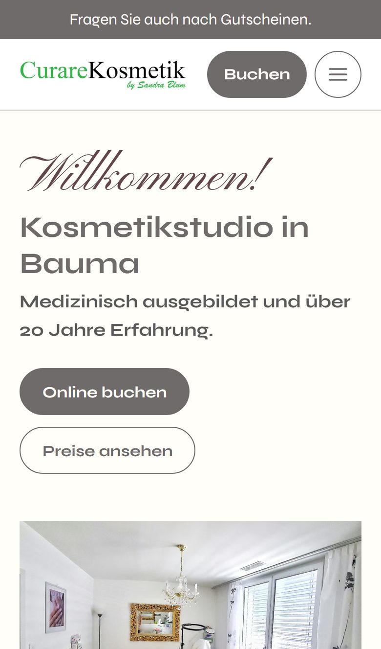 Die neue Website von Curare Kosmetik auf dem Handy